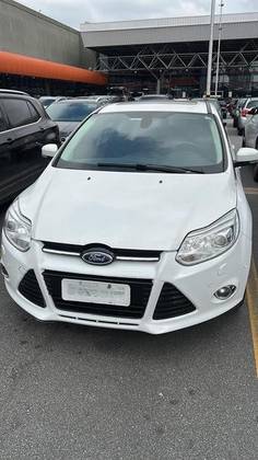 FORD FOCUS 2.0 TITANIUM PLUS SEDAN 16V FLEX 4P POWERSHIFT FORD FOCUS 2.0 TITANIUM PLUS SEDAN 16V FLEX 4P POWERSHIFT